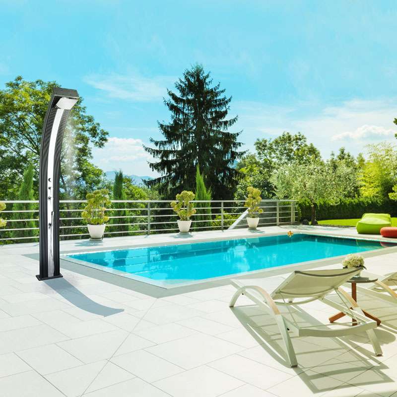 Benötigen Sie eine Garten- oder eine Solardusche neben Ihrem Pool Benötigen Sie eine Garten- oder eine Solardusche neben Ihrem Pool