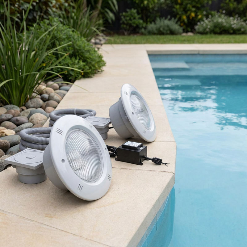 Set Poolbeleuchtungsset 2x LED weiß | 3200 Lumen | 32 Watt | inkl. Kabelanschlussdose und Trafo
